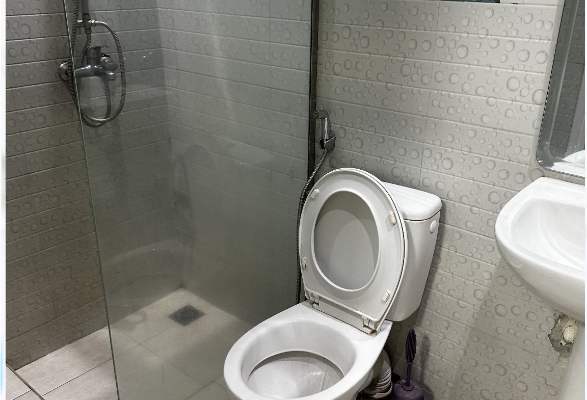 appartement meublé F3 avec 3 salles de bain à Liberté 6