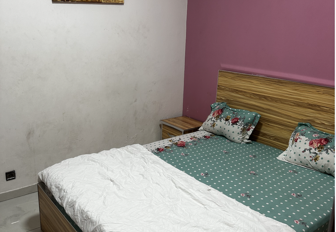 appartement meublé F3 avec 3 salles de bain à Liberté 6