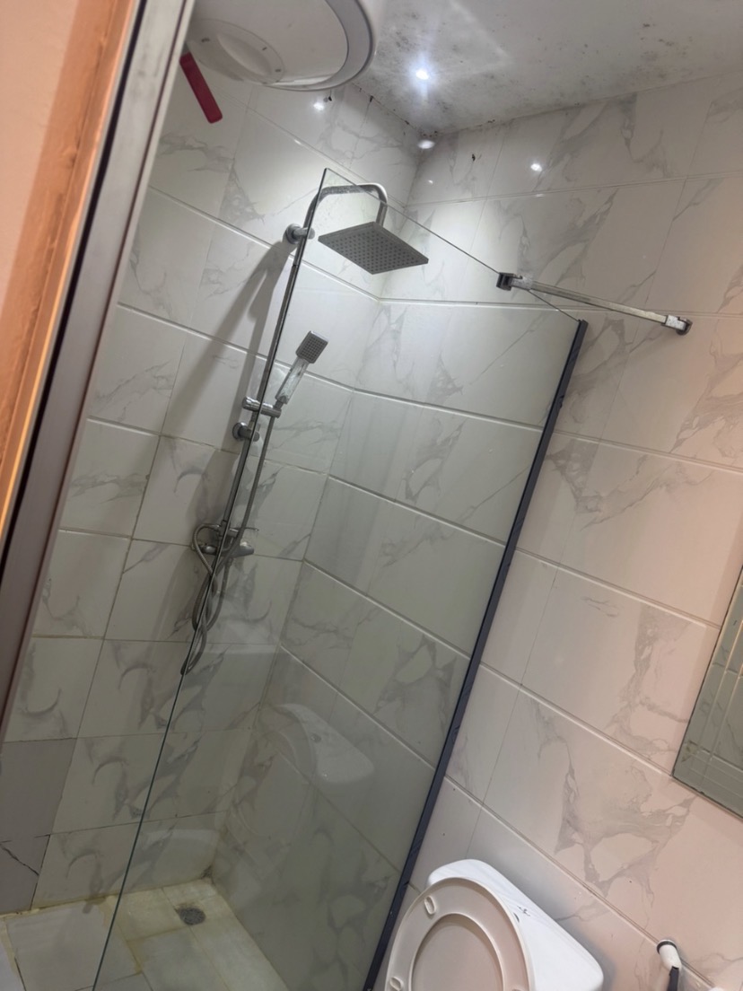 Screenshot Appartement chambres salon cuisine climatisé à Liberté 6 Dakar